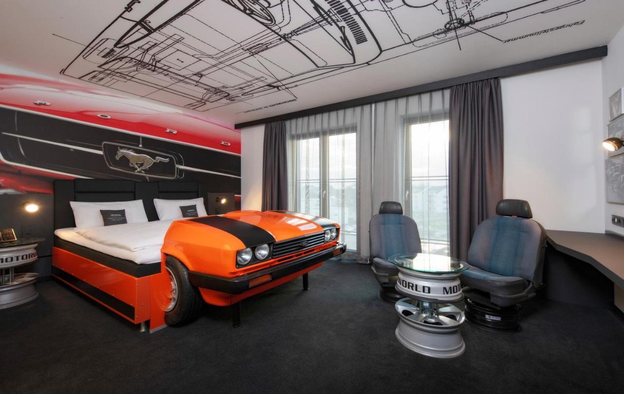 V8 Hotel Koeln At Motorworld Exterior foto