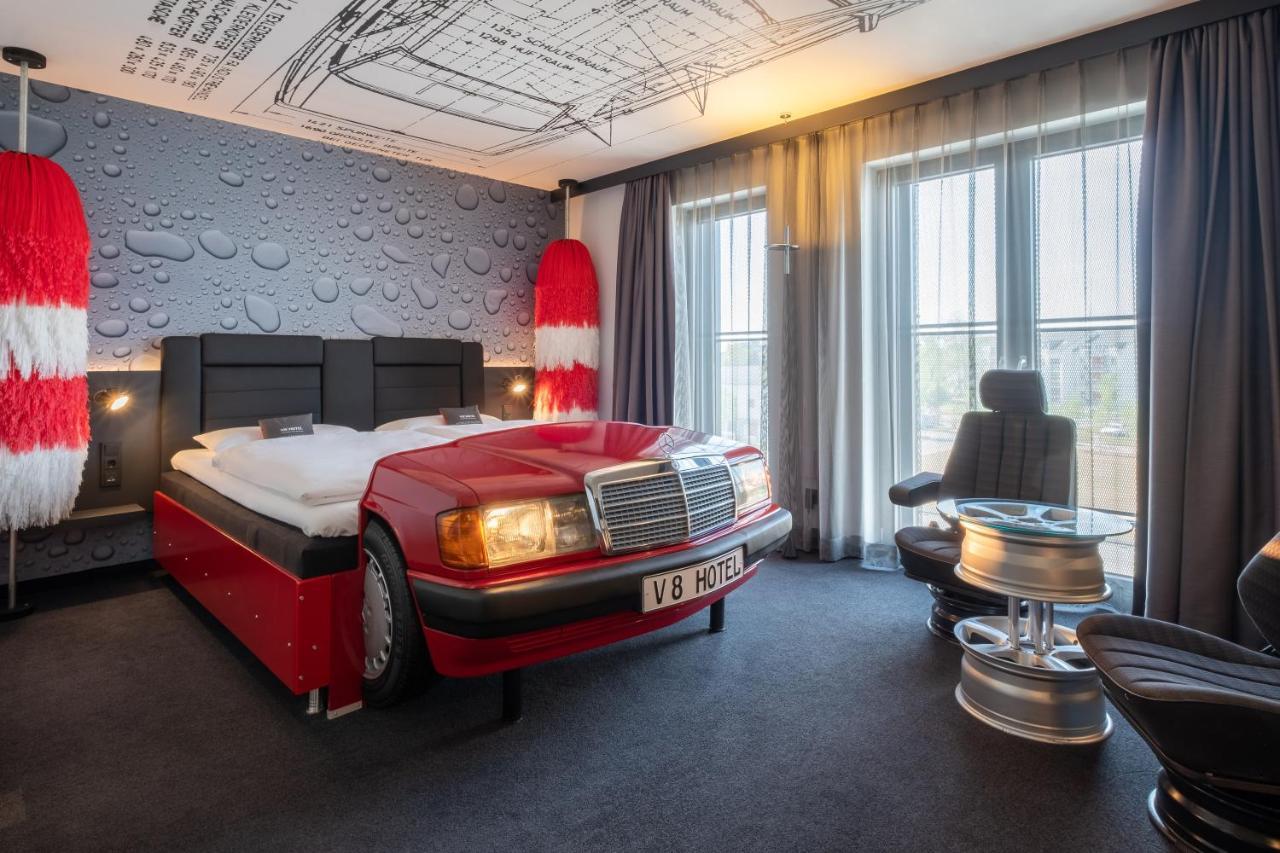 V8 Hotel Koeln At Motorworld Exterior foto