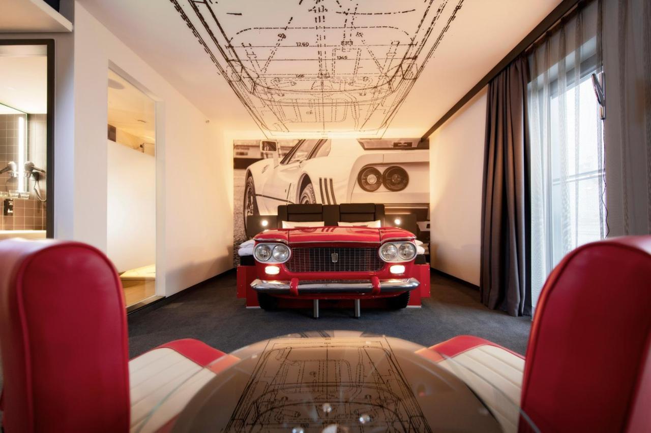 V8 Hotel Koeln At Motorworld Exterior foto