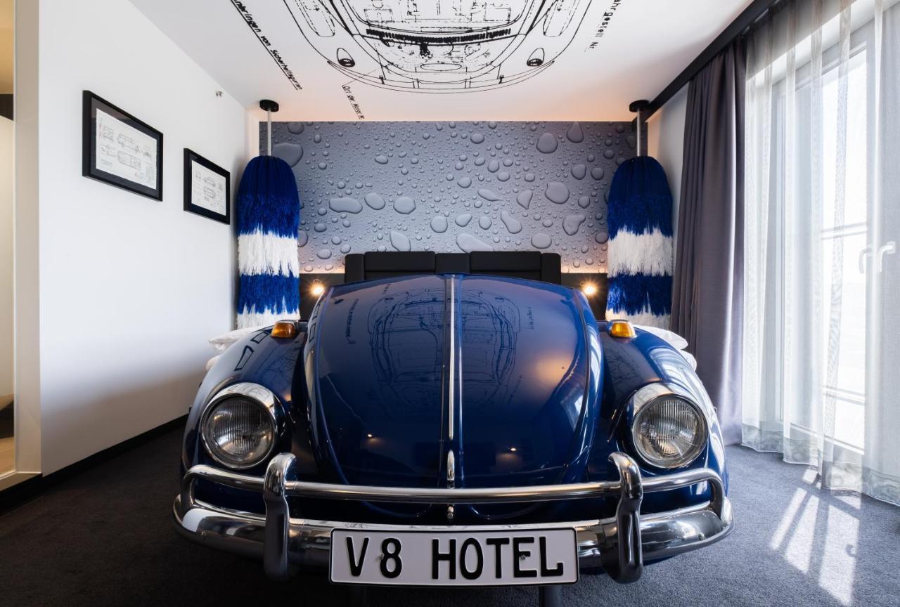 V8 Hotel Koeln At Motorworld Exterior foto